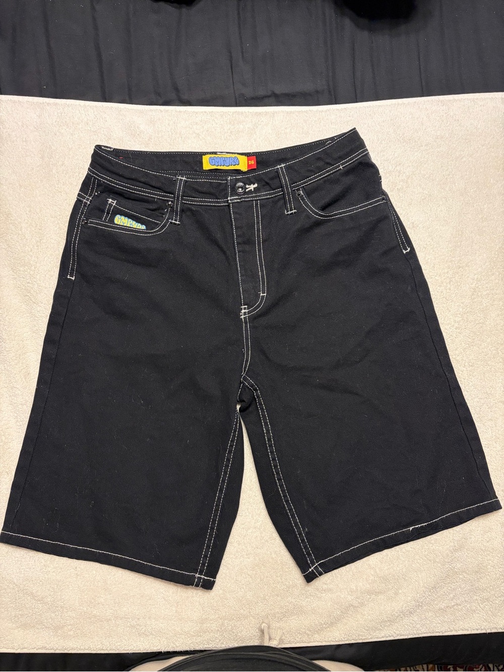 Empyre Black Jean Shorts Jorts with Red Fire Hydrant Back Pocket Like New